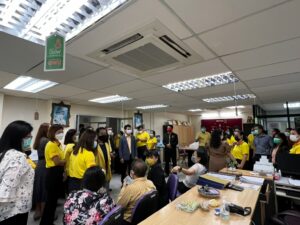 ยินดีต้อนรับหัวหน้าส่วนพัสดุ