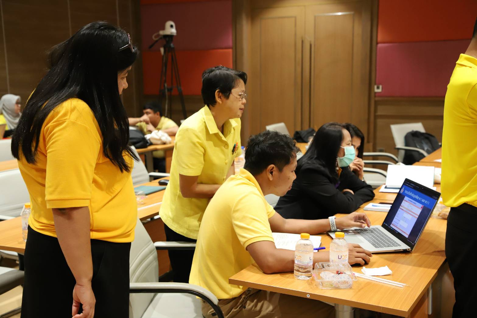 อบรมเชิงปฏิบัติการ