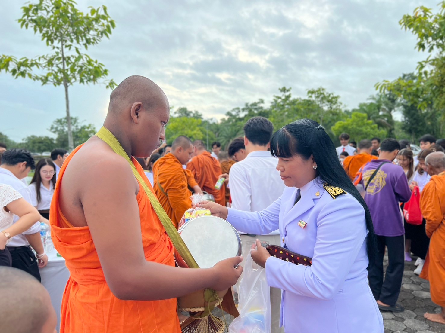 ถวายพระพร