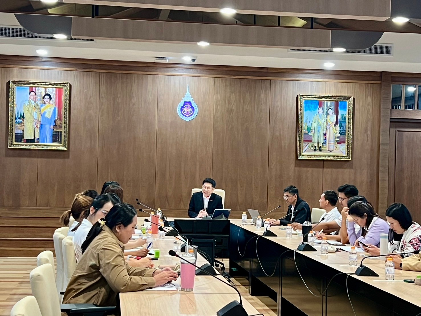 ประชุมส่วนพัสดุ