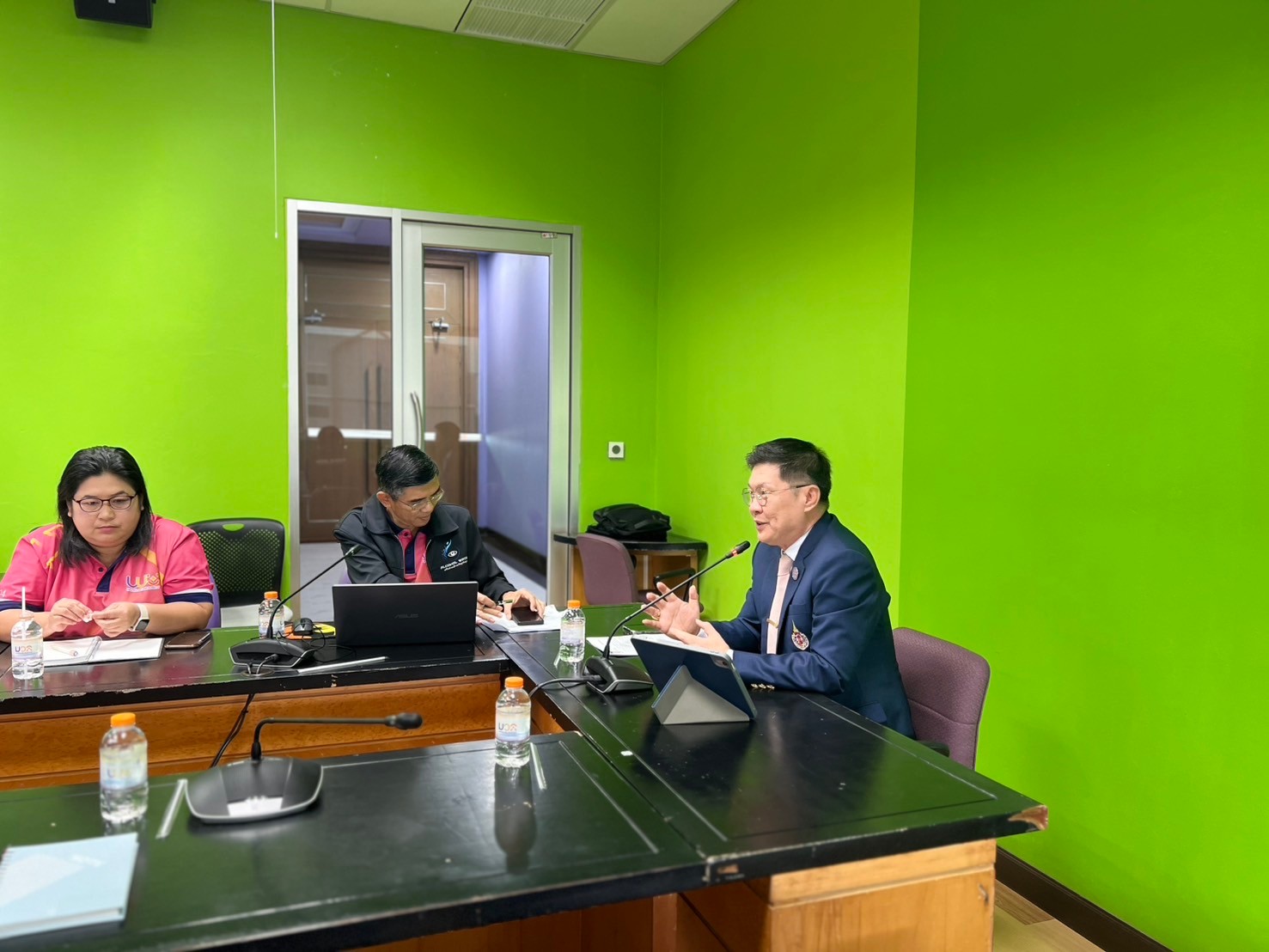 ประชุมส่วนพัสดุ