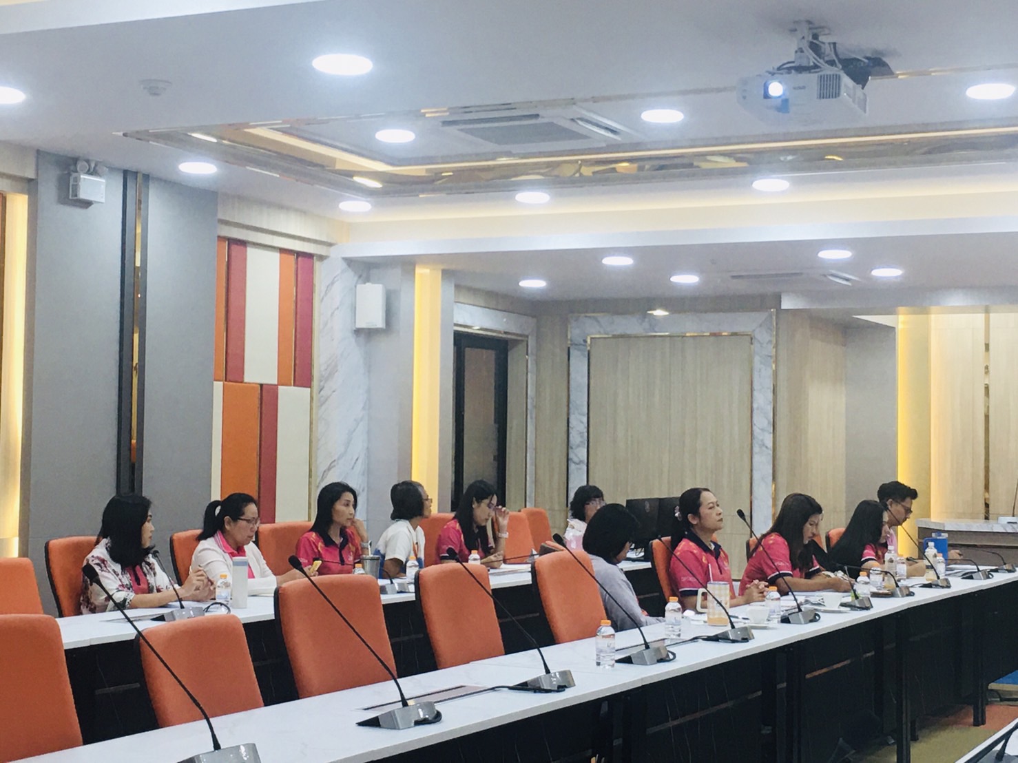 ประชุมส่วนพัสดุ