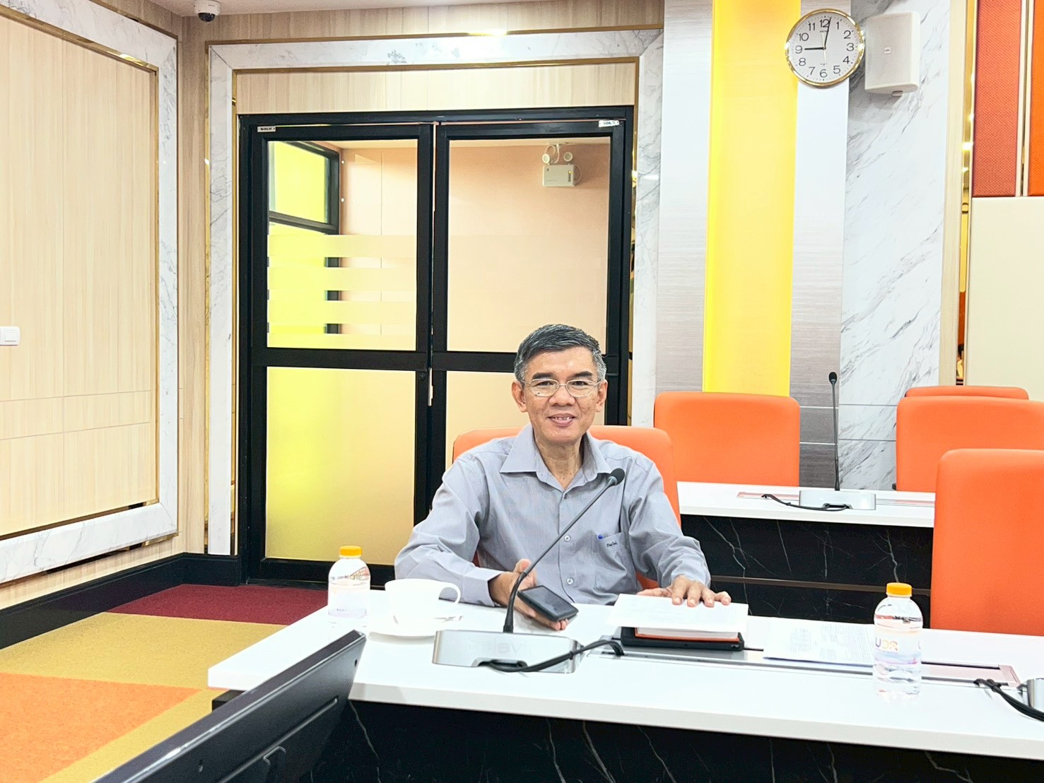 ประชุมนำเสนอขั้นตอนพัสดุ ศกพ.