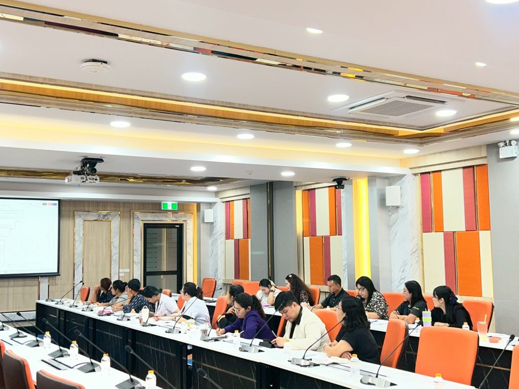 ประชุมนำเสนอขั้นตอนพัสดุ ศกพ.