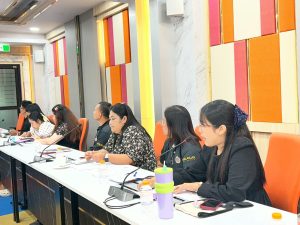 ประชุมนำเสนอขั้นตอนพัสดุ ศกพ.