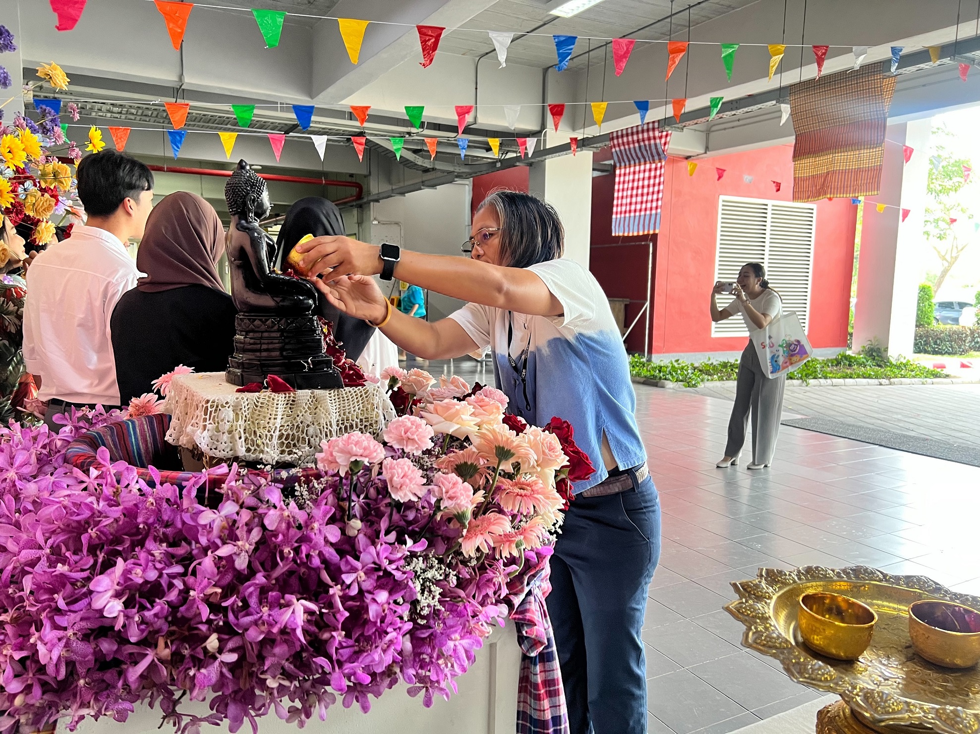 สงกรานต์ มวล. 69