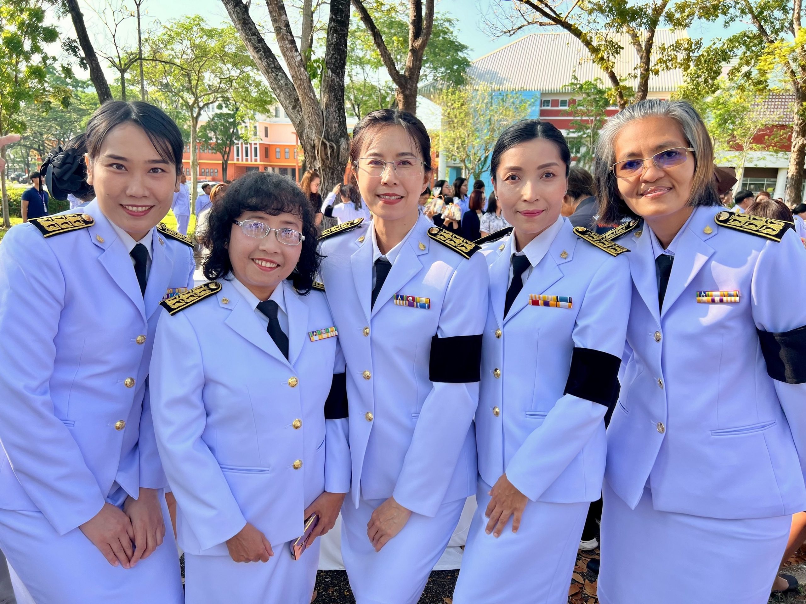 สถาปนา มวล.